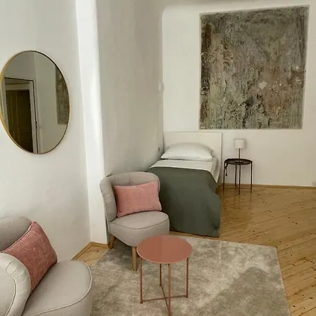 Zum Dom アパート グラーツ